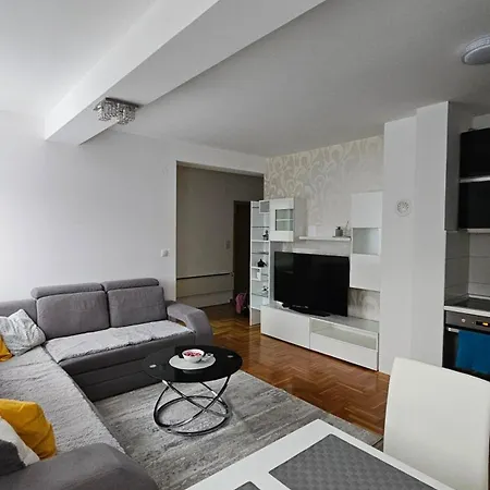 Dolores * 巴尼西卢卡